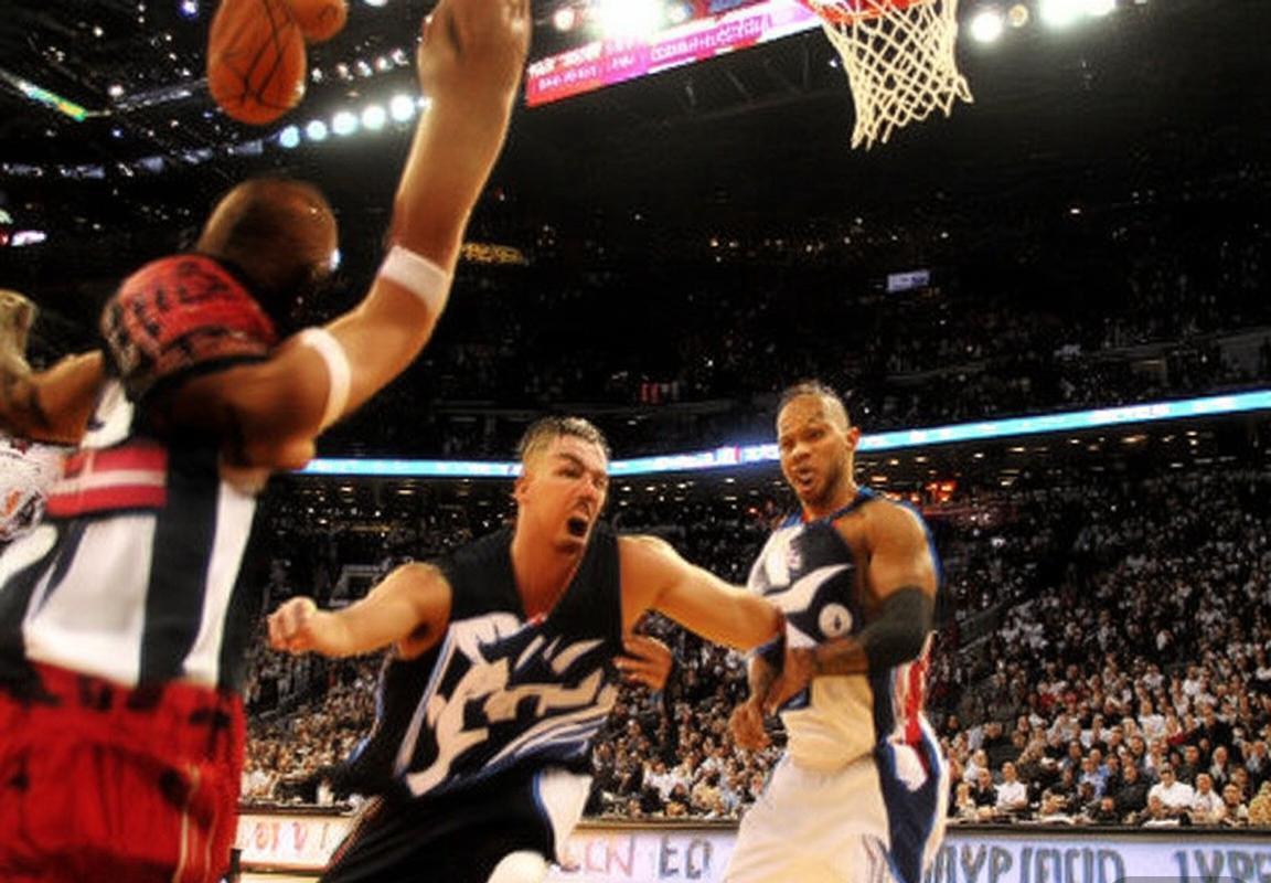 2009年NBA季后赛首轮：掘金爵士巅峰对决回顾(图3)